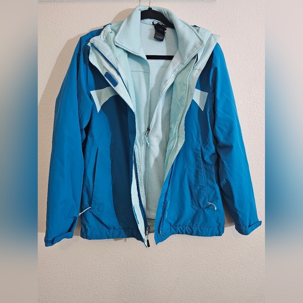 The North Face HyVent Jacket with Removable Inner Fleece Medium Blue